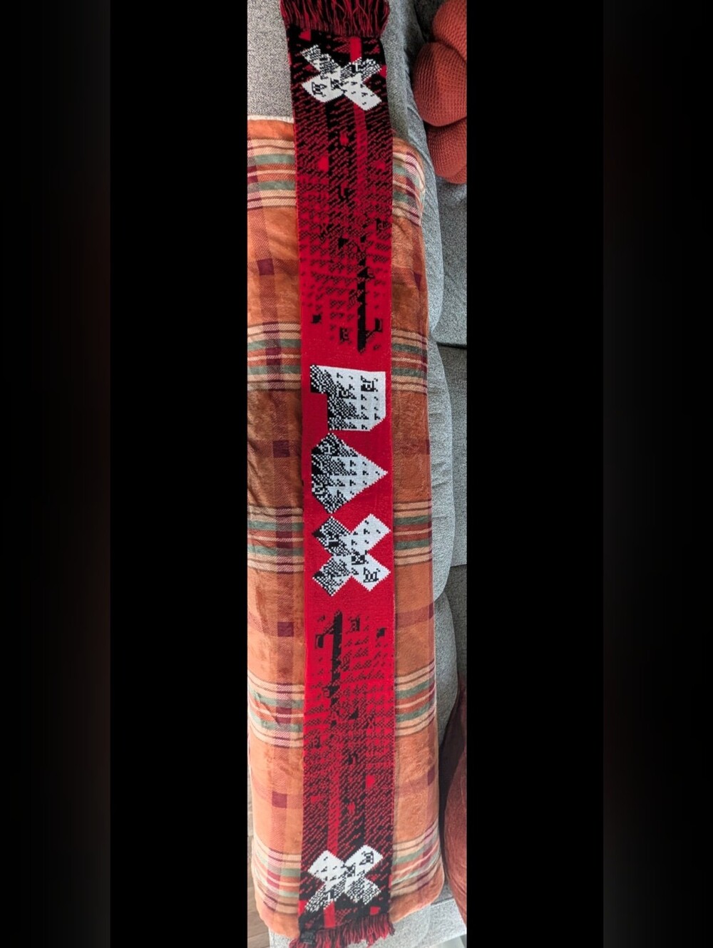 PAX Red Graphic Knit Scarf
